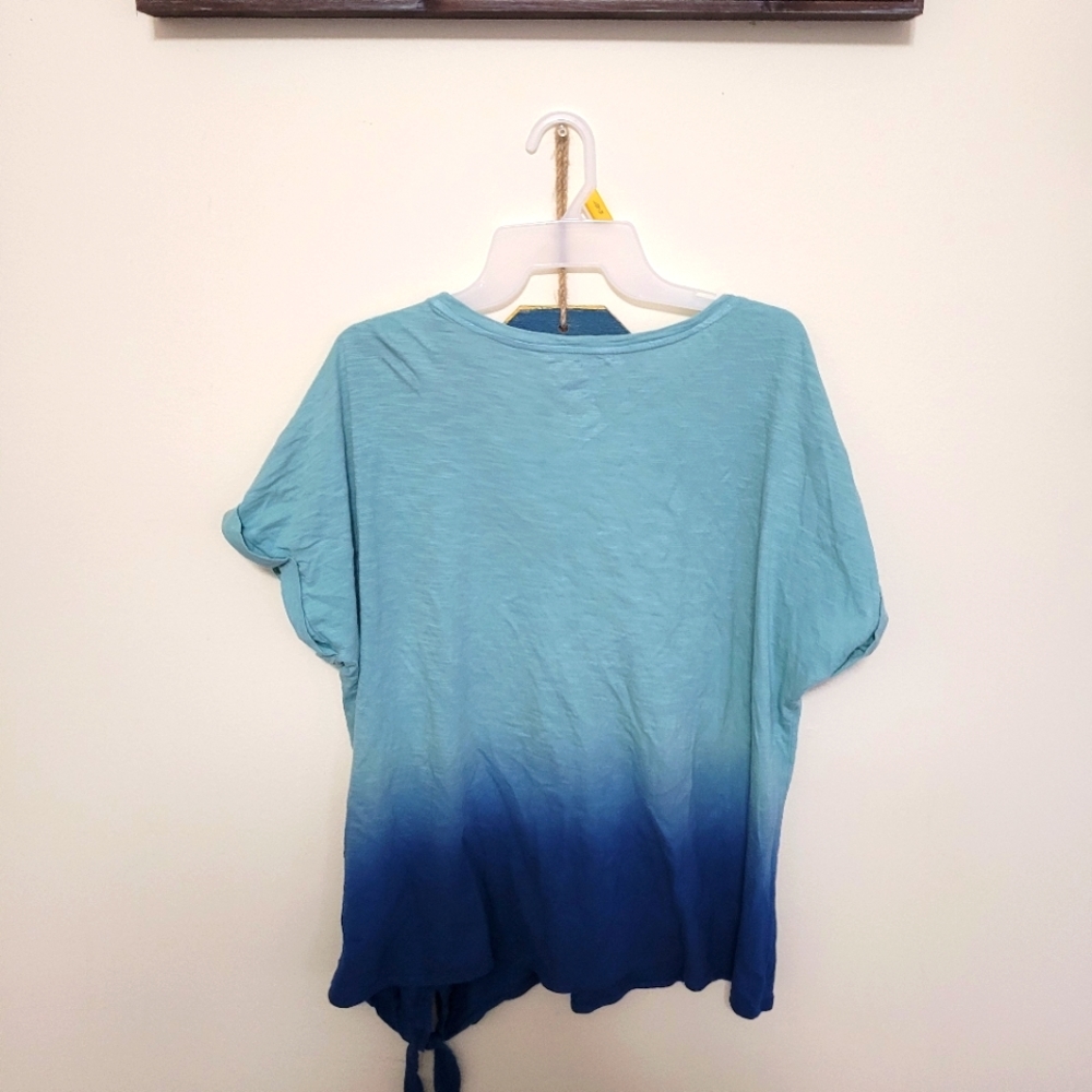 2/ 15 OMBRE TOP AND BLUE TYE DYE BOTH HAVE KNOT AT SIDE OF SHIRTS